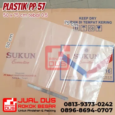 Plastik PP 50x75 cm Tebal 0.5